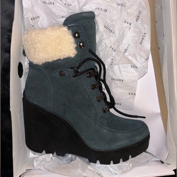 Guess Wedge Hiking Boots - Picture 4 of 4